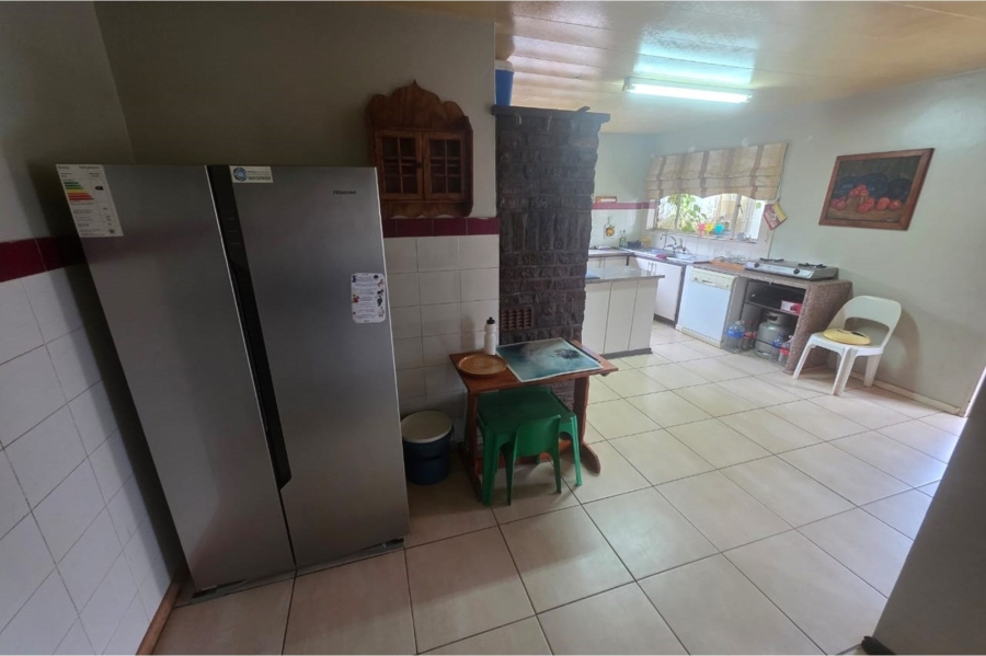 4 Bedroom Property for Sale in Roodepan Northern Cape